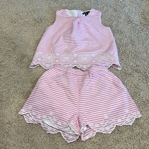 Gap pink and white short set.  Size 4. Like new, excellent condition.